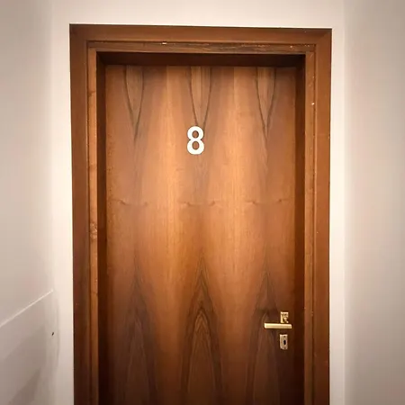 Tms Maison Pensión Mestre